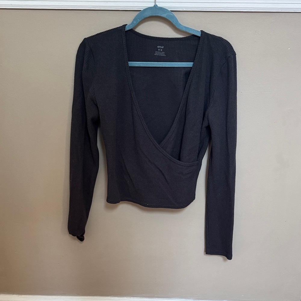 Aerie Black Long Sleeve Wrap set